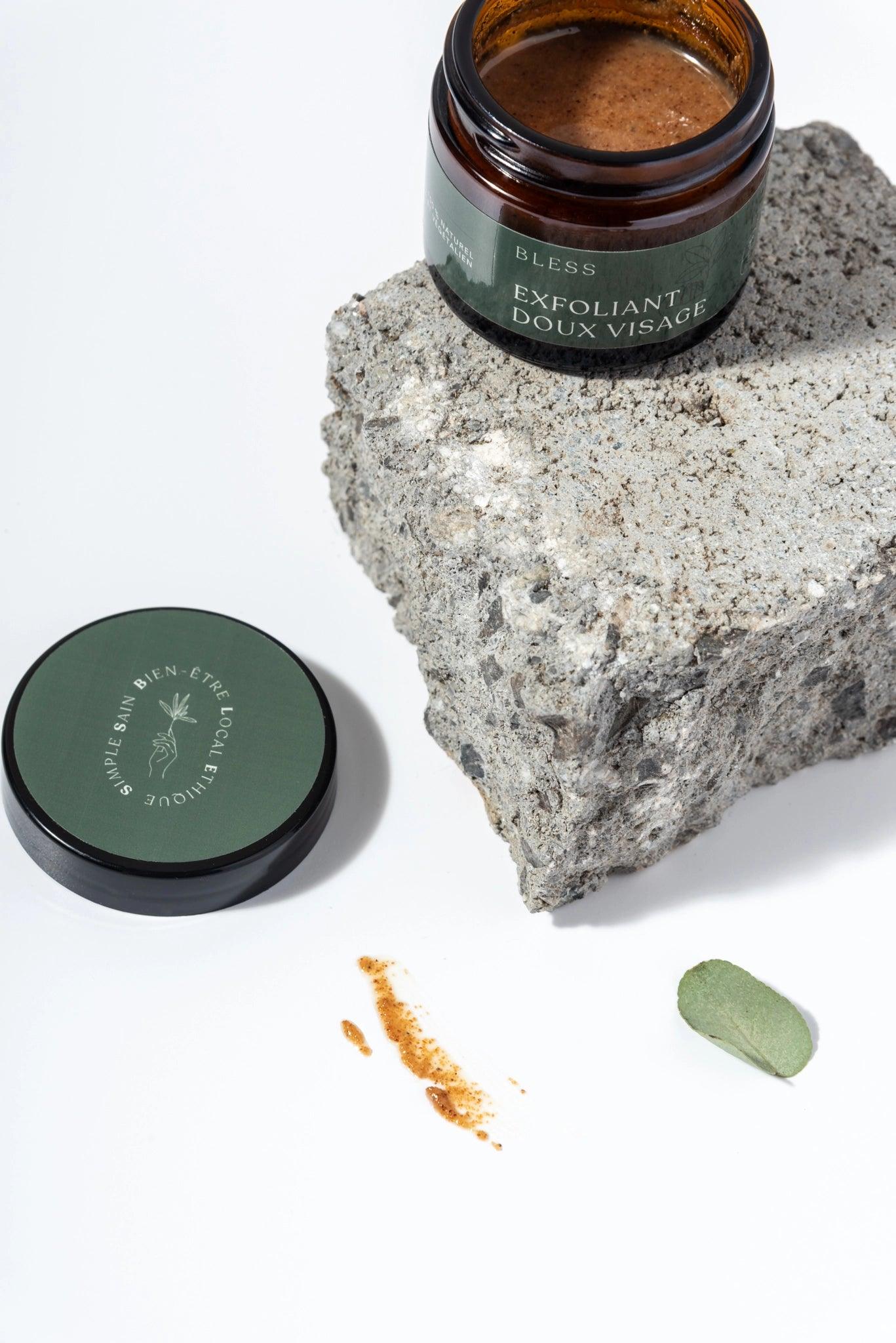 Face scrub